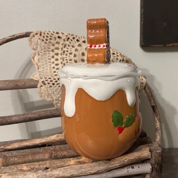 NEW Disney Winnie The Pooh Gingerbread Hunny Pot Christmas Mug WITH Topper - Picture 6 of 11